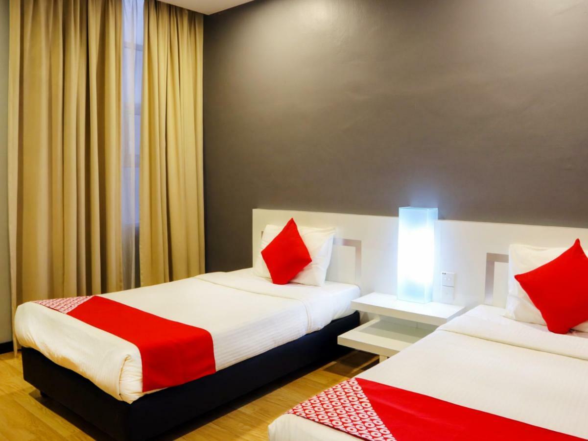 Oyo 232 The Suraya Hotel Kuantan Dış mekan fotoğraf